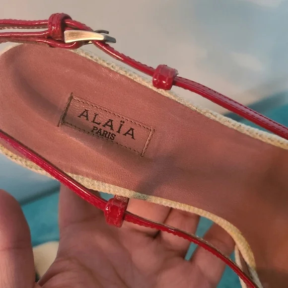 Alaia Slingbacks - Picture 8 of 16